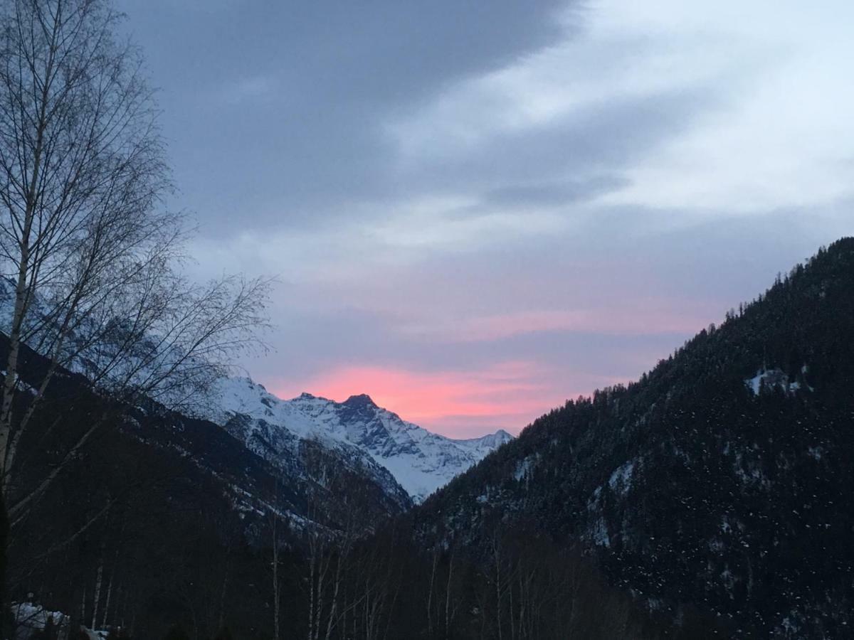 Chambres d’hôtes près de Verbier Volleges Extérieur photo